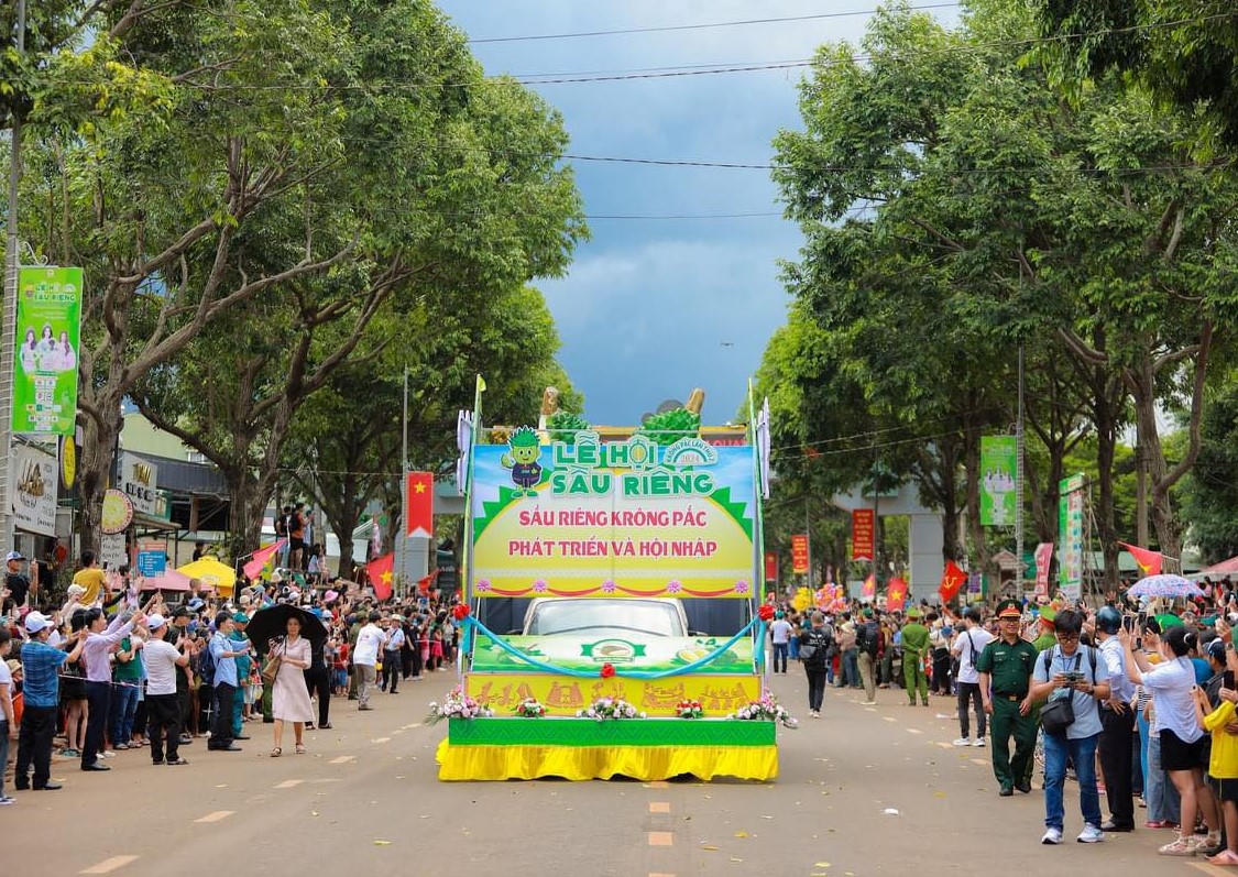 Những “cú hích” đưa du lịch Đắk Lắk trở thành động lực kinh tế mới