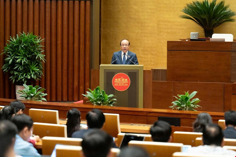 Quốc hội xem xét, thông qua dự thảo Nghị quyết về thí điểm chế định luật sư công tại Kỳ họp thứ Nhất