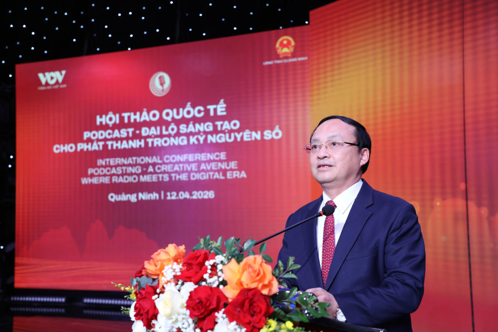 Tổng Giám đốc Đài Tiếng nói Việt Nam Đỗ Tiến Sỹ phát biểu tại hội thảo.