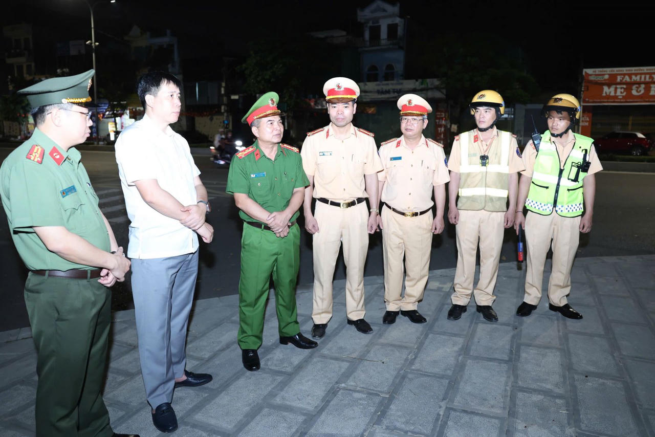 Ninh Bình: Tăng cường tuần tra đêm, quyết dẹp tình trạng thanh thiếu niên tụ tập đua xe