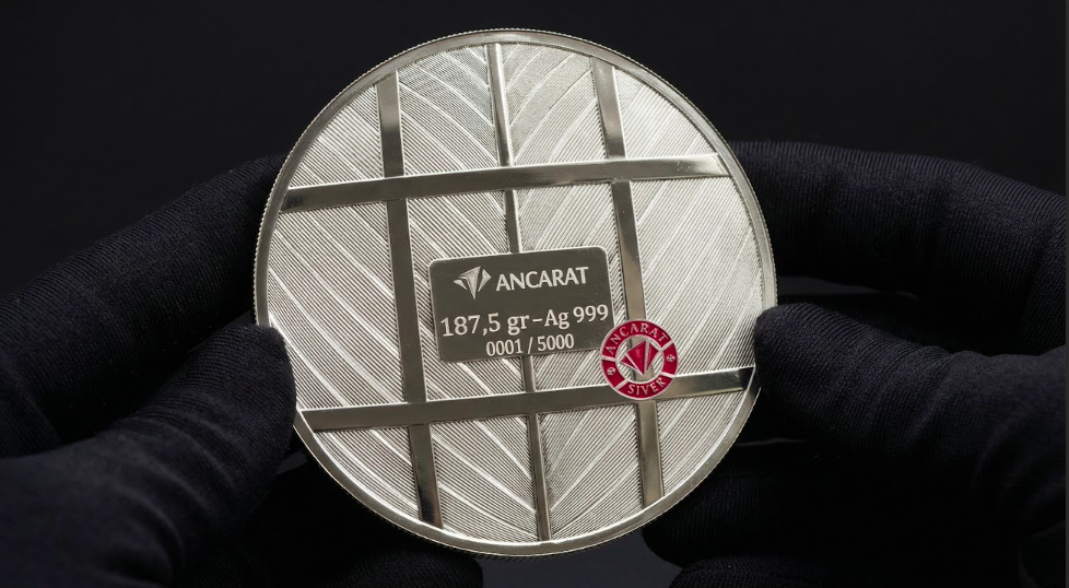 Giá bạc ngày 13/4: Bạc thế giới phục hồi, bạc trong nước tăng nhẹ