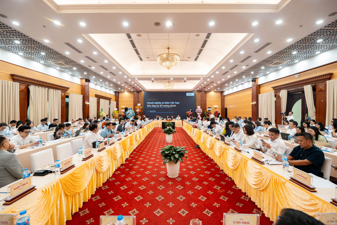 Quang cảnh hội thảo