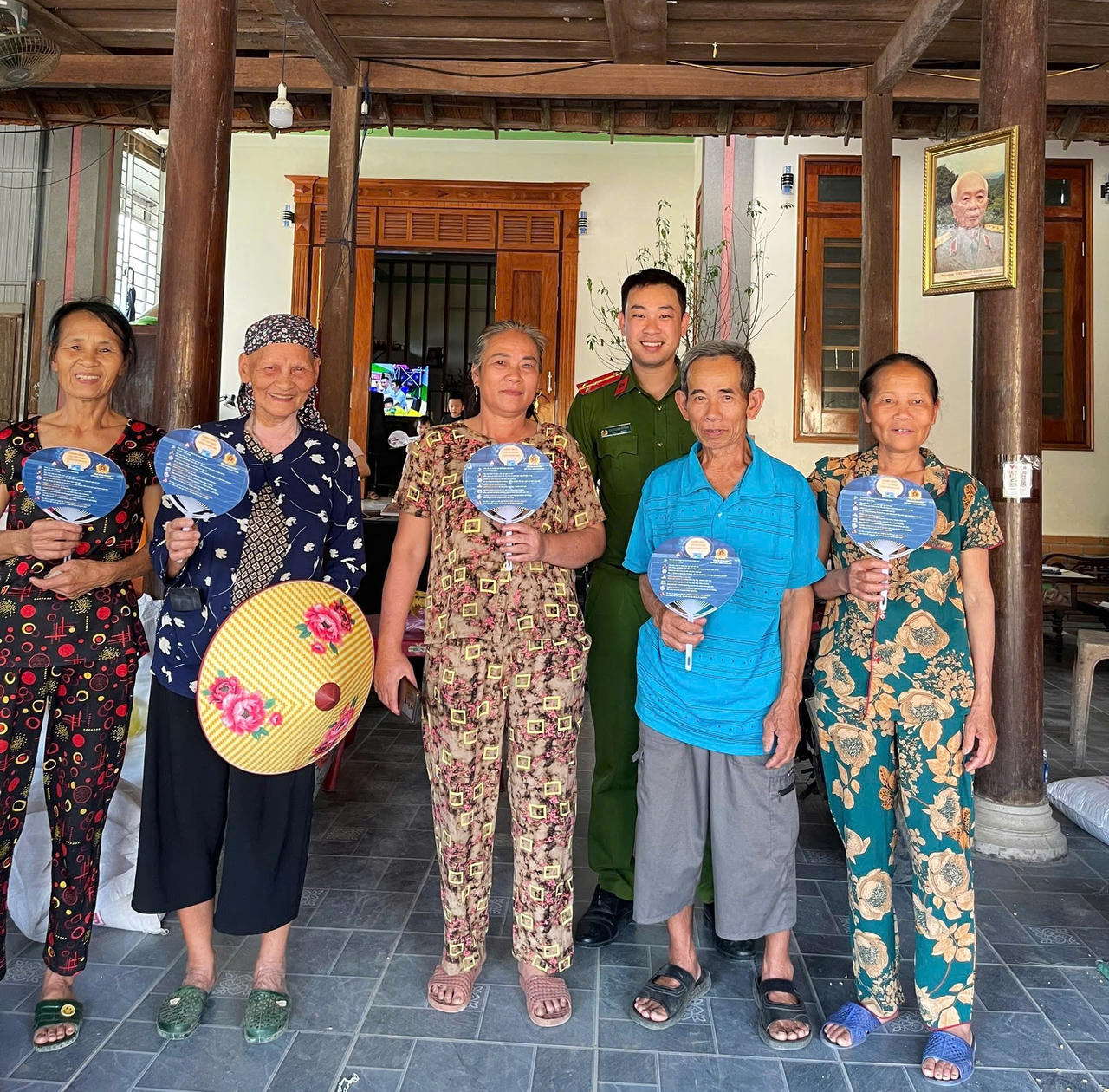 Từ những cách làm giản dị, lực lượng Công an xã Kim Điền đang góp phần lan tỏa ý thức phòng, chống tội phạm trong cộng đồng dân cư vùng biên.