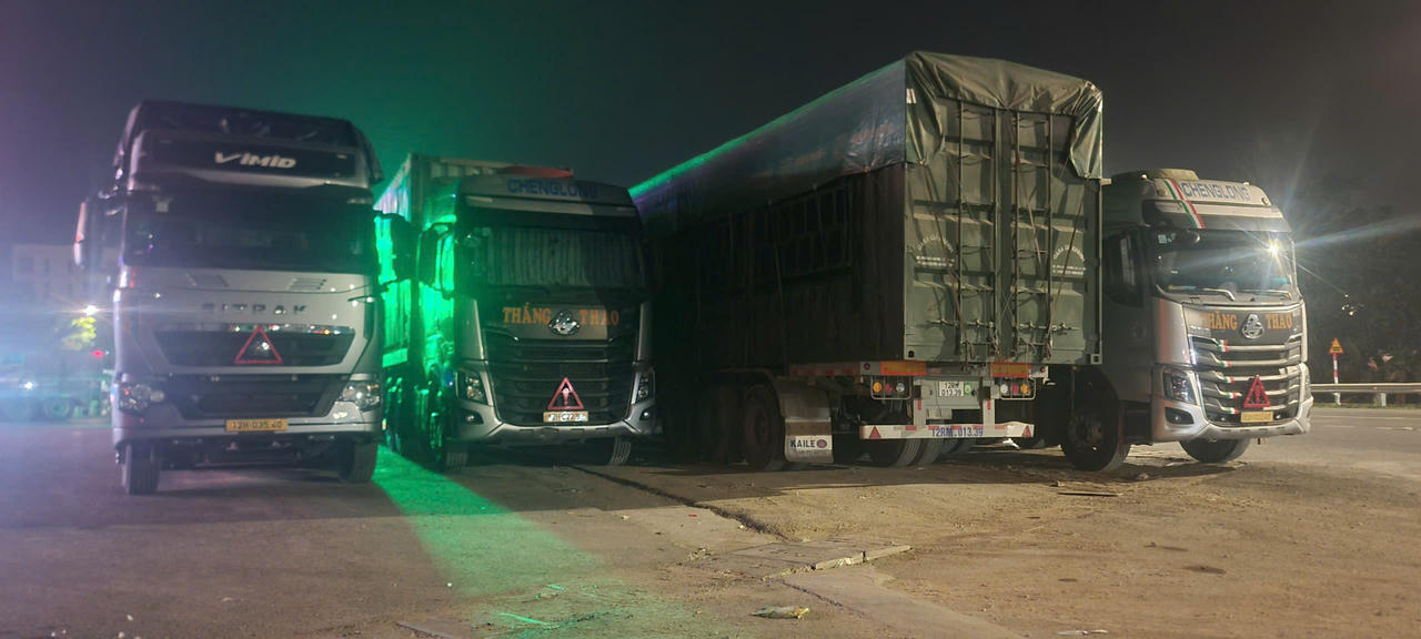 Xuất hiện nhóm trộm cắp khu vực đỗ xe container tại cửa khẩu Lạng Sơn