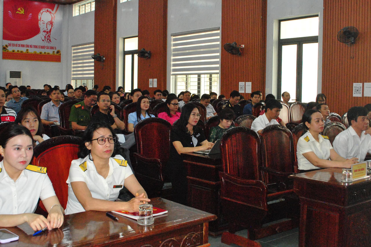 Tập huấn chuyên sâu quản trị rủi ro, tháo “nút thắt” pháp lý cho doanh nghiệp Hà Tĩnh