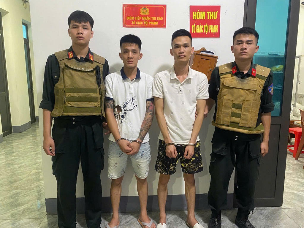  Nguyễn Hải Hà và Nguyễn Quốc Quân tại Cơ quan Công an&nbsp;