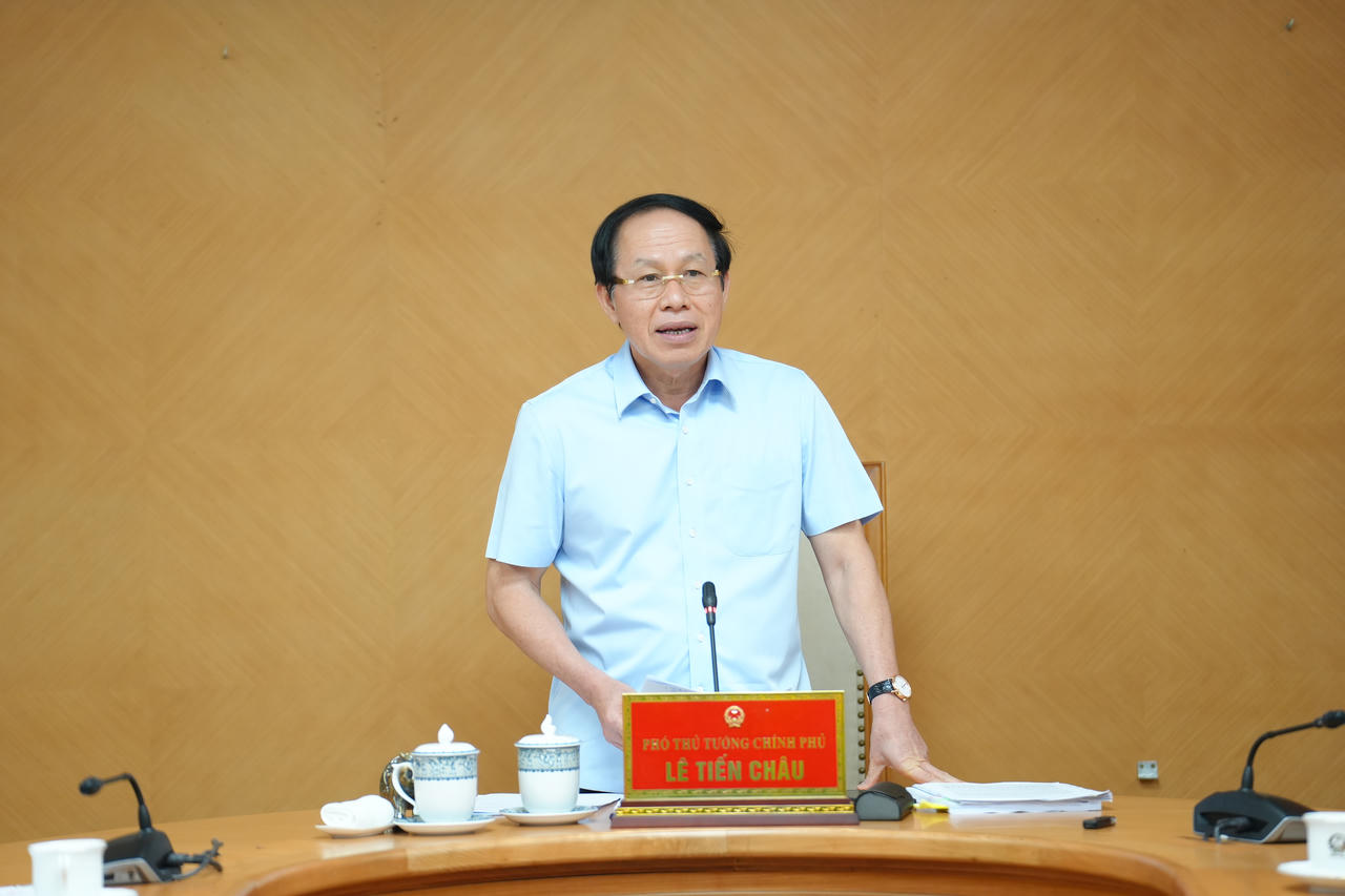 Phó Thủ tướng Lê Tiến Châu phát biểu.