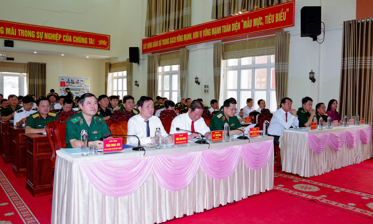 Đại biểu tham dự hội nghị