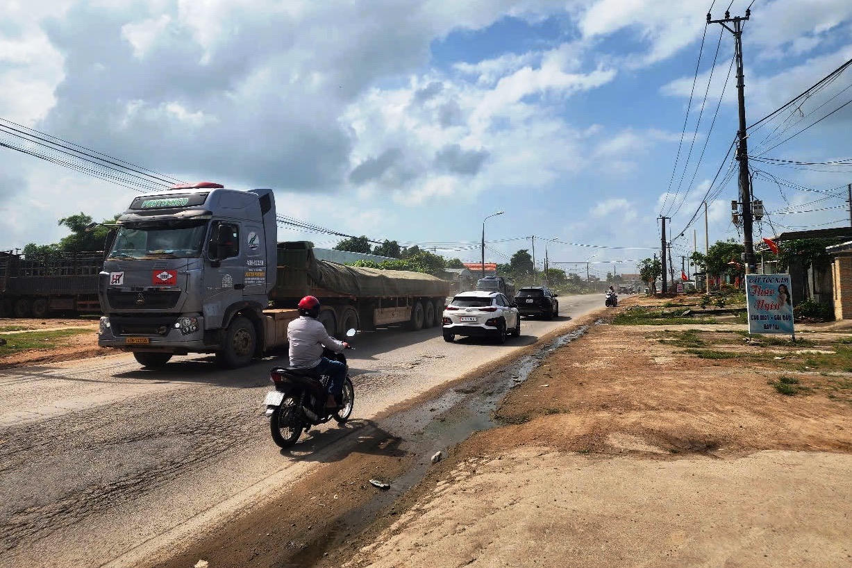 Dự án cải tạo, nâng cấp QL14B qua TP Đà Nẵng chậm tiến độ: Bí thư Thành ủy yêu cầu đẩy nhanh tiến độ, cảnh báo thay thế nhà thầu nếu tiếp tục chậm trễ
