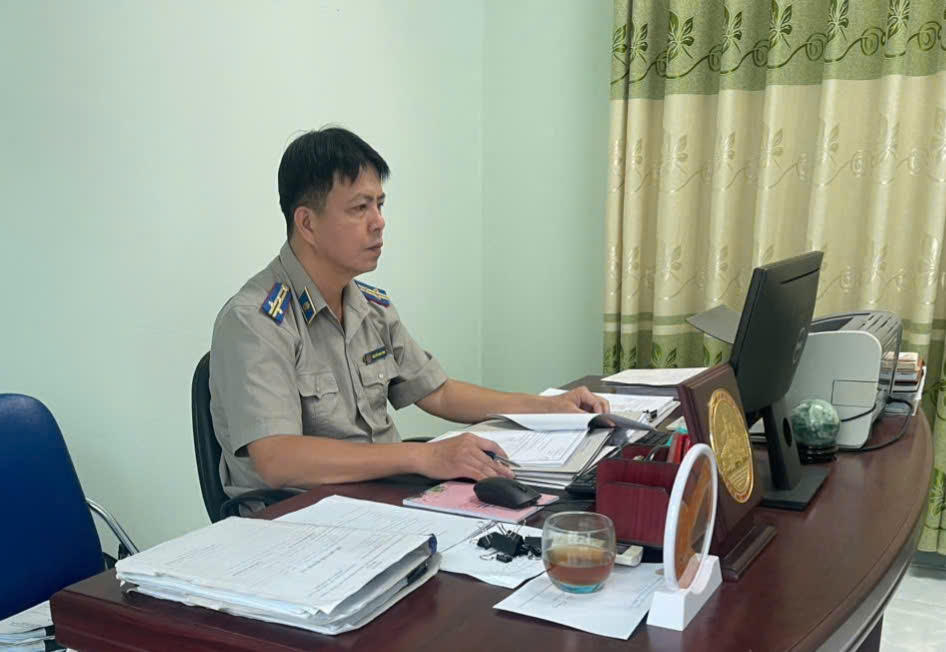 Phía sau bản án là tình người