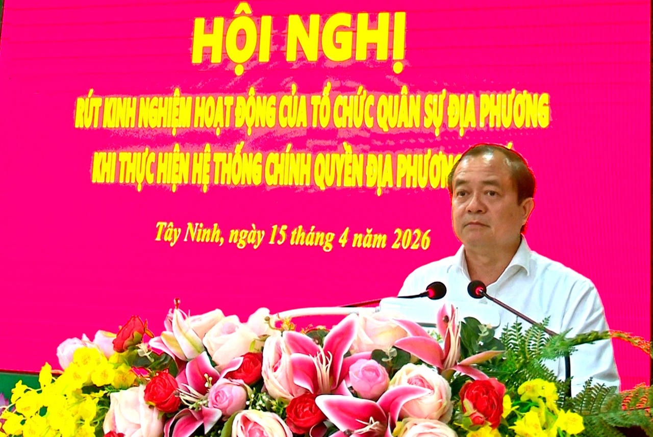 Ông Nguyễn Hồng Thanh - Phó Chủ tịch Thường trực UBND tỉnh Tây Ninh phát biểu tại hội nghị. (Ảnh: Lê Khoa)
