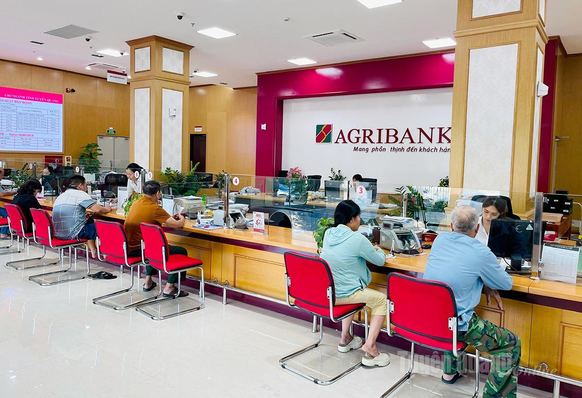 Agribank quyết liệt giảm lãi suất, góp phần hỗ trợ tăng trưởng kinh tế