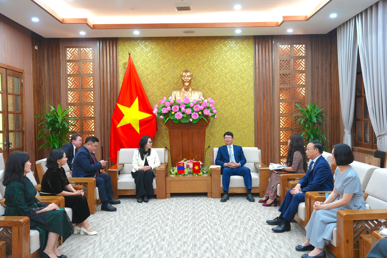 Học viện Tư pháp Việt Nam – Học viện Tư pháp Mông Cổ: Tăng cường trao đổi kinh nghiệm, nâng cao chất lượng đào tạo các chức danh tư pháp