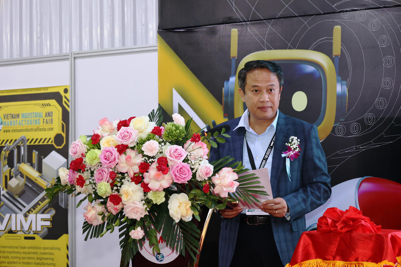 Ông Nguyễn Hoàng Long, Giám đốc Sở Công Thương TP phát biểu tại lễ khai mạc.