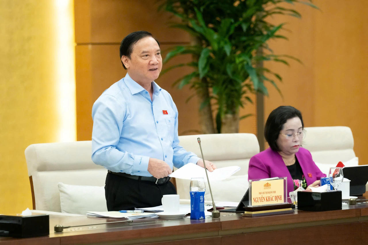 Phó Chủ tịch Quốc hội Nguyễn Khắc Định.