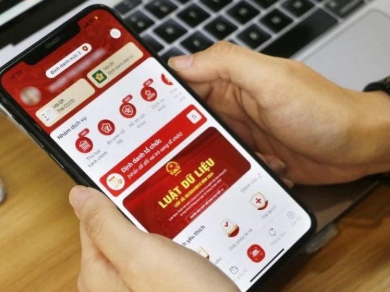 Từ hôm nay (15/4), người dân có thể xác nhận, tra cứu SIM đứng tên mình trên VNeID