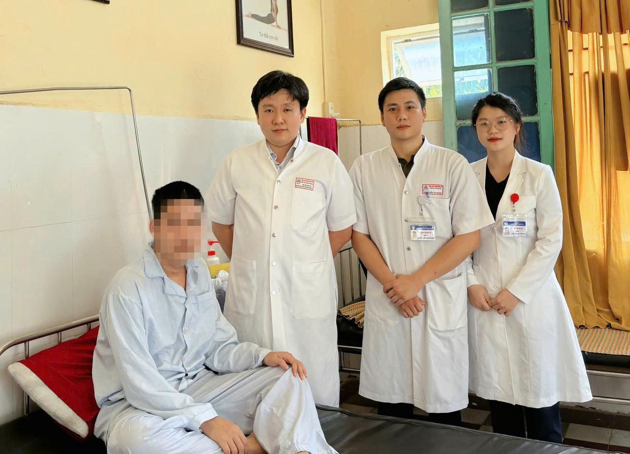 Hiện&nbsp;sức khỏe của bệnh nhân đã ổn định, hồi phục tốt và đang tiếp tục được chăm sóc, điều trị tại bệnh viện.