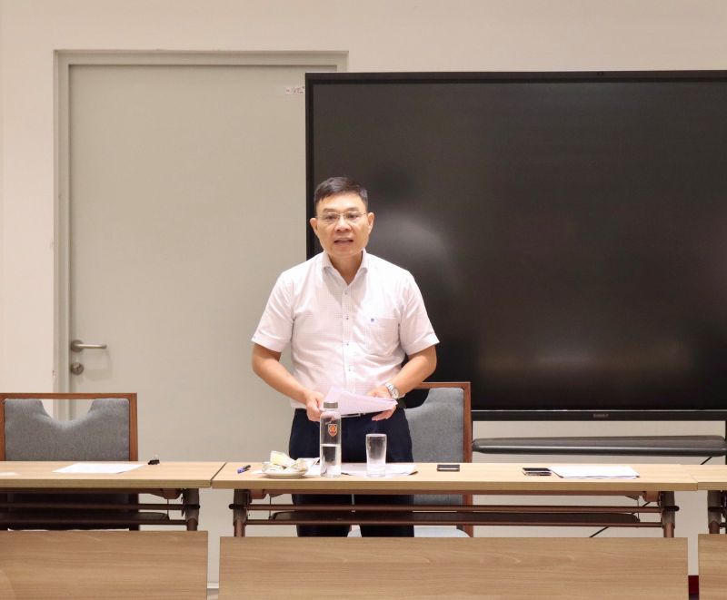 Vụ trưởng Vụ Công tác xây dựng văn bản quy phạm pháp luật Nguyễn Quốc Hoàn phát biểu.