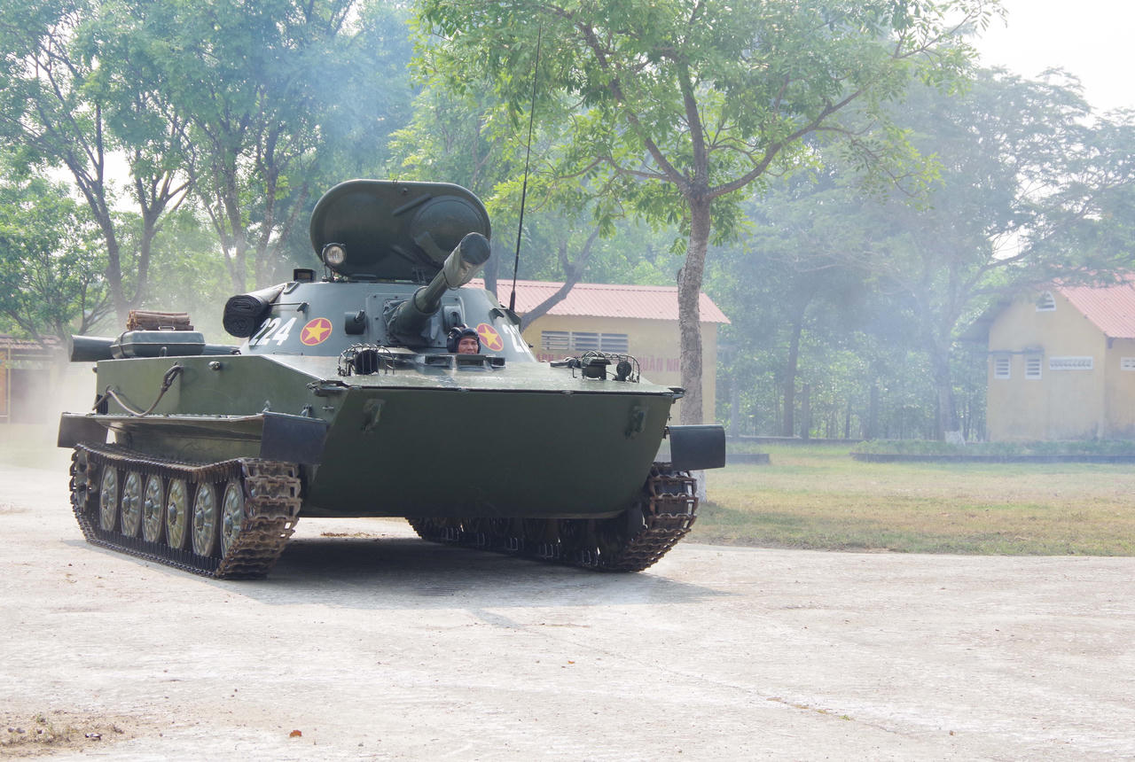 Bộ Quốc phòng kiểm tra công tác sẵn sàng chiến đấu tại Bộ CHQS TP Huế