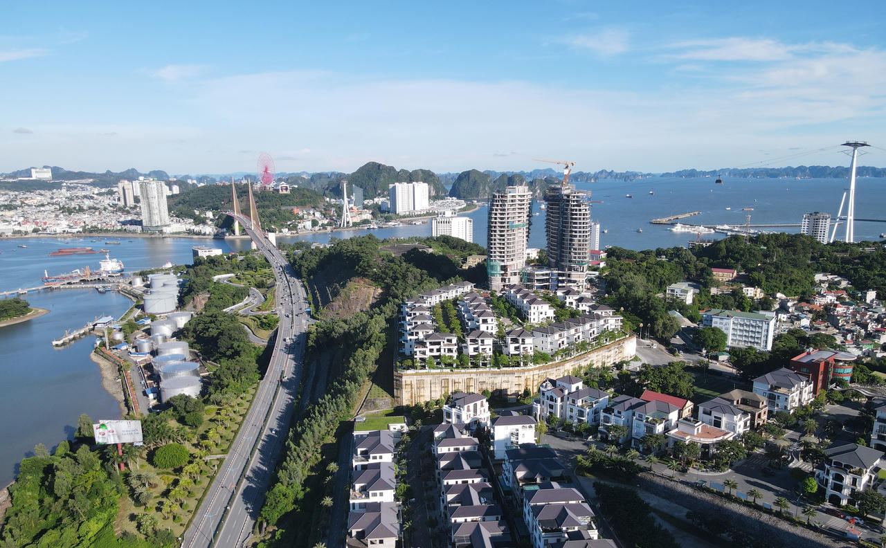 Bộ Chính trị đồng ý chủ trương thành lập thành phố Quảng Ninh