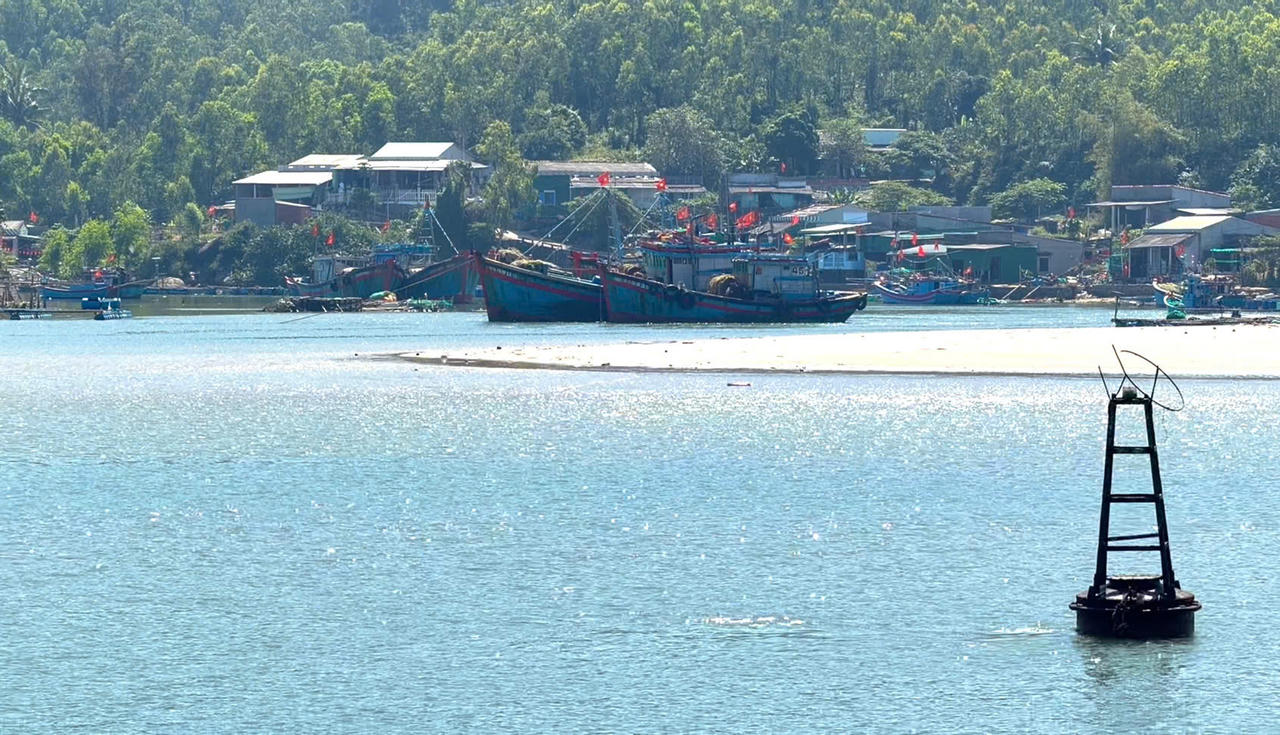 Một khu vực được phép nhận chìm chất nạo vét tại vùng biển Quảng Ngãi.