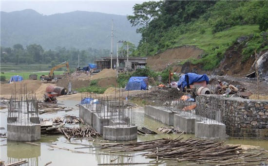 Quá trình tích nước lòng hồ thủy điện gây ảnh hưởng đến quyền lợi của người dân dẫn đến người dân có đơn thư suốt nhiều năm. (Ảnh minh họa/nguồn: sctcb)