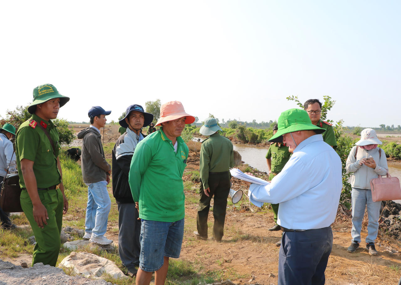 Cưỡng chế thu hồi hơn 8,3ha đất tại xã Bình Sơn, tỉnh An Giang
