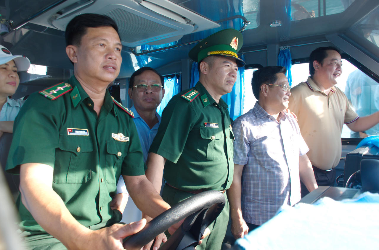 Thường trực HĐND tỉnh Cà Mau khảo sát tại đảo Hòn Khoai