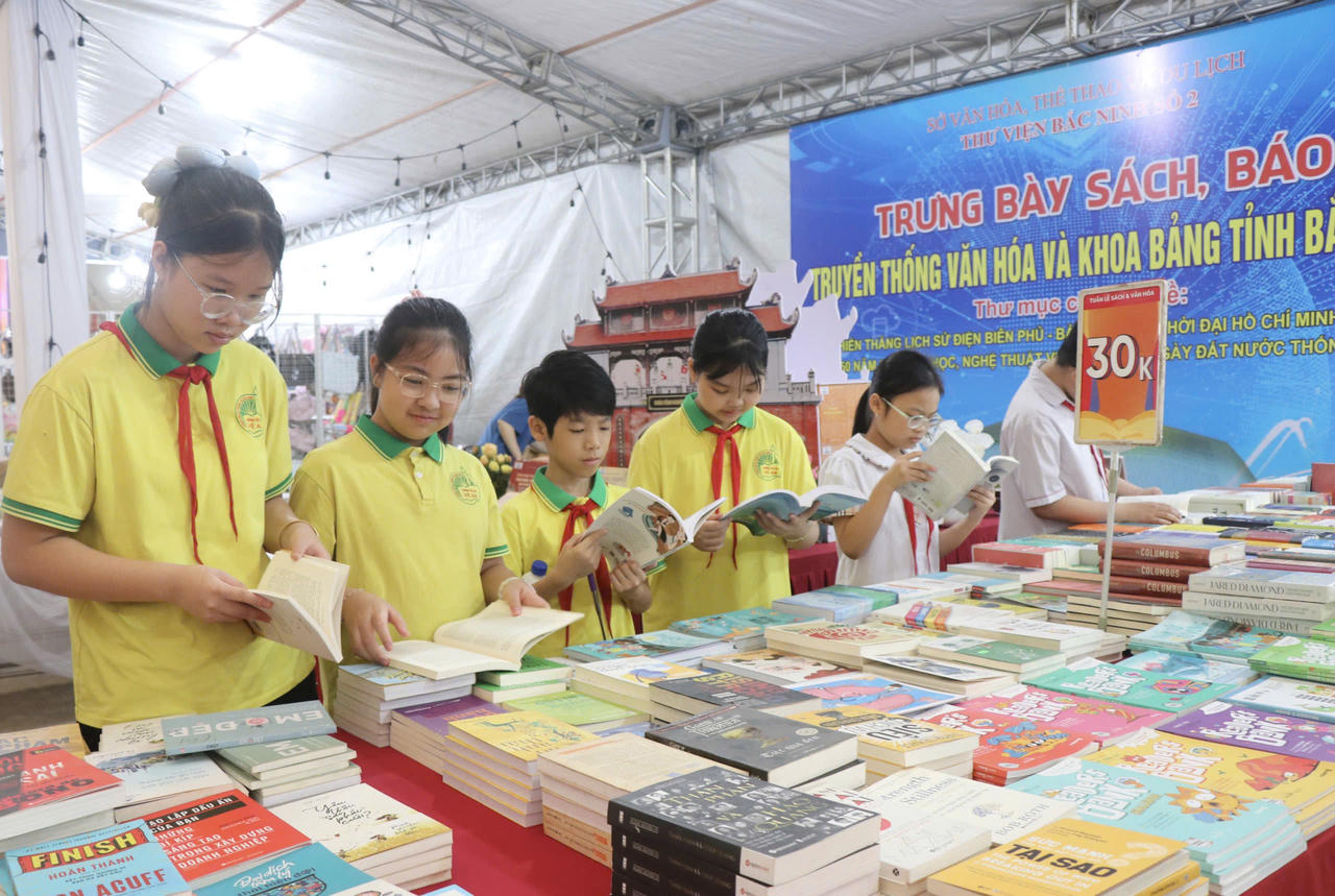 Khơi dậy văn hóa đọc, vun đắp tri thức và nhân cách thế hệ trẻ