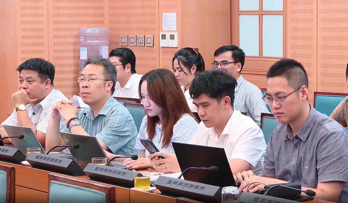 Hà Nội đẩy mạnh cải cách hành chính, hướng tới mô hình “một cấp, không trung gian”