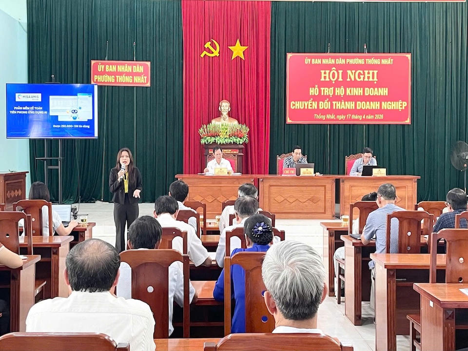 Phường Thống Nhất (Gia Lai) hỗ trợ hộ kinh doanh chuyển đổi thành doanh nghiệp
