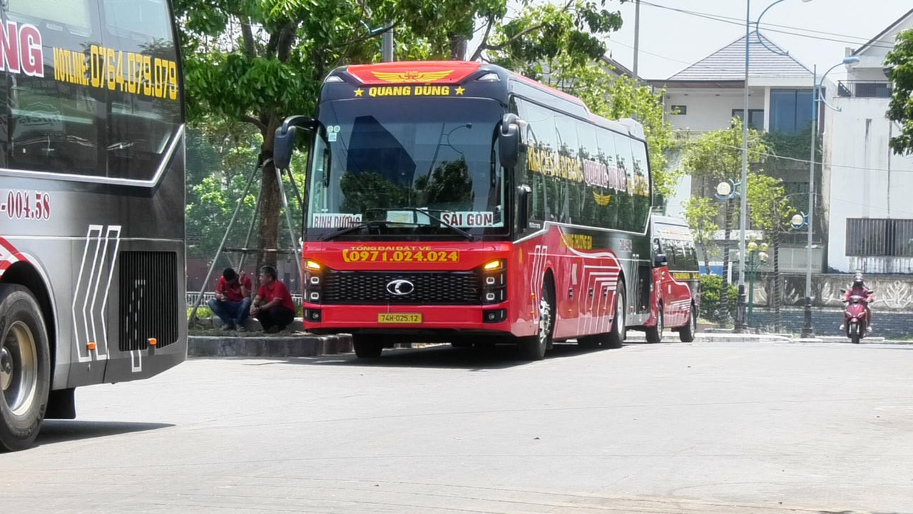 Nhà xe Quang Dũng khẳng định vị thế dẫn đầu dịch vụ vận tải hành khách cao cấp