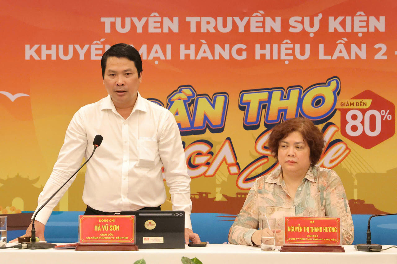 Ông Hà Vũ Sơn - Giám đốc Sở Công thương TP Cần Thơ phát biểu tại buổi họp báo.