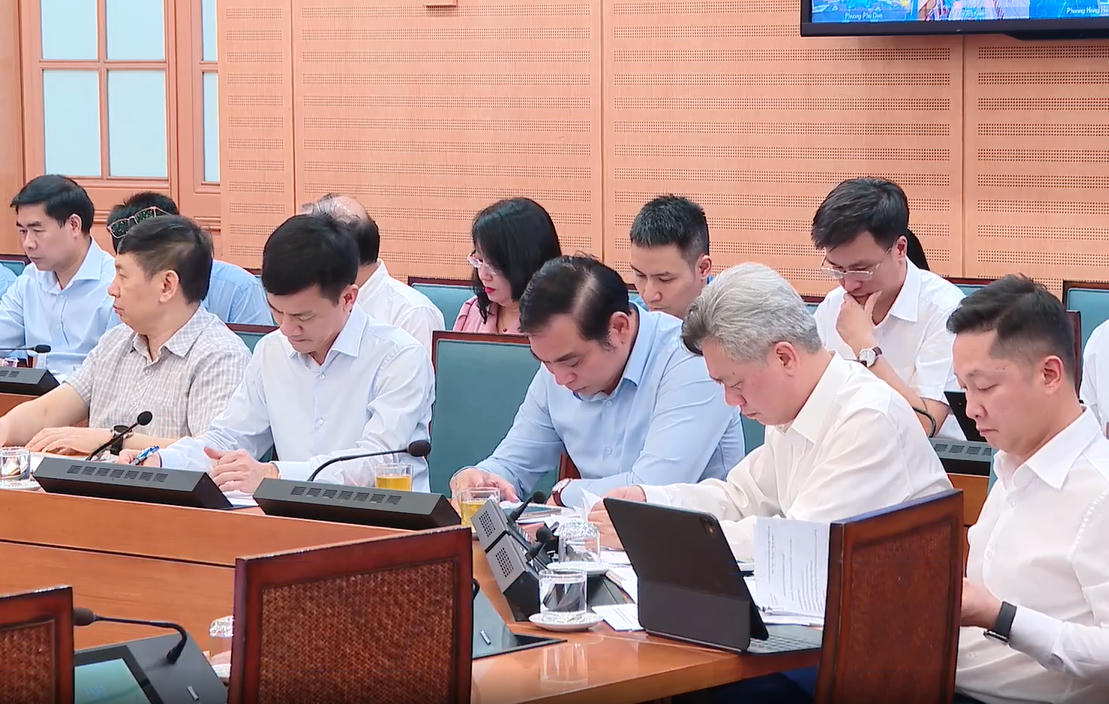 Hà Nội đẩy mạnh cải cách hành chính, hướng tới mô hình “một cấp, không trung gian”