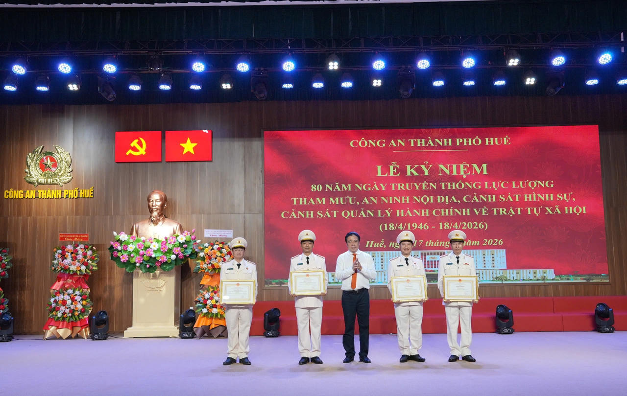 Huế: Kỷ niệm 80 năm các lực lượng nòng cốt Công an nhân dân