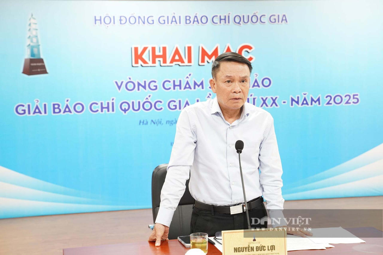 Ông Nguyễn Đức Lợi, Phó Chủ tịch Thường trực Hội Nhà báo Việt Nam, Chủ tịch Hội đồng sơ khảo, phát biểu tại lễ khai mạc. Ảnh: Xuân Huy.