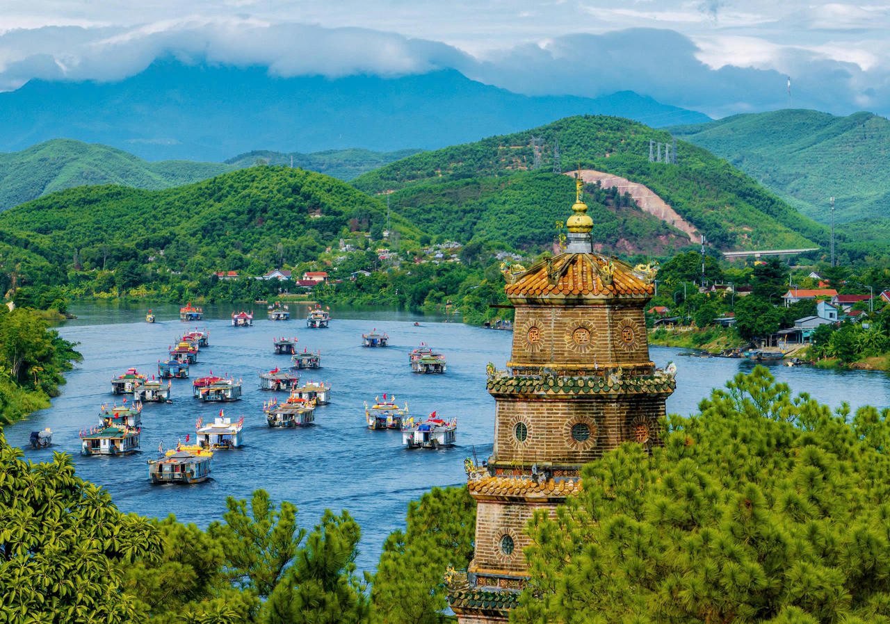 Chạy qua Chùa Thiên Mụ là một trải nghiệm độc đáo tại Kim Long Jogging 2026