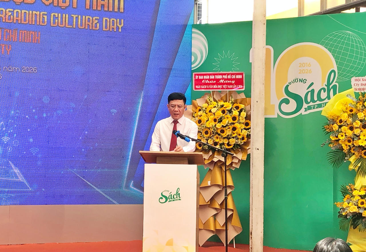 Ông Nguyễn Ngọc Hồi - Phó Giám đốc Sở Văn hóa và Thể thao TP HCM phát biểu khai mạc.