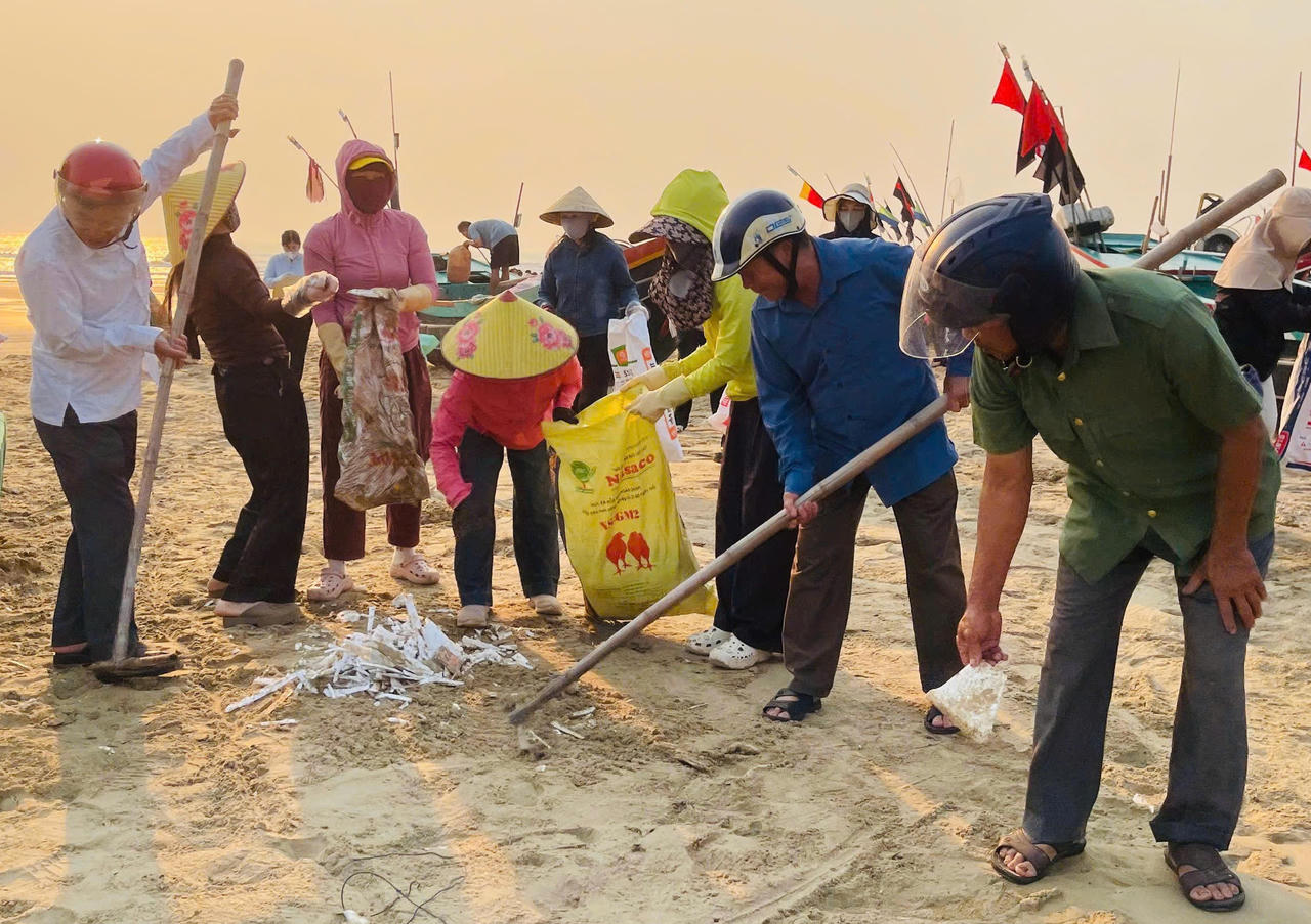 Bắc Trung Bộ 'đánh thức' mùa du lịch biển 2026