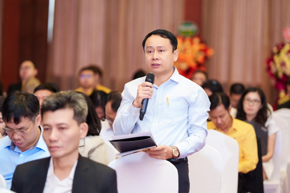 Cổ đông đặt câu hỏi tại ĐHĐCĐ BAC A BANK 2026