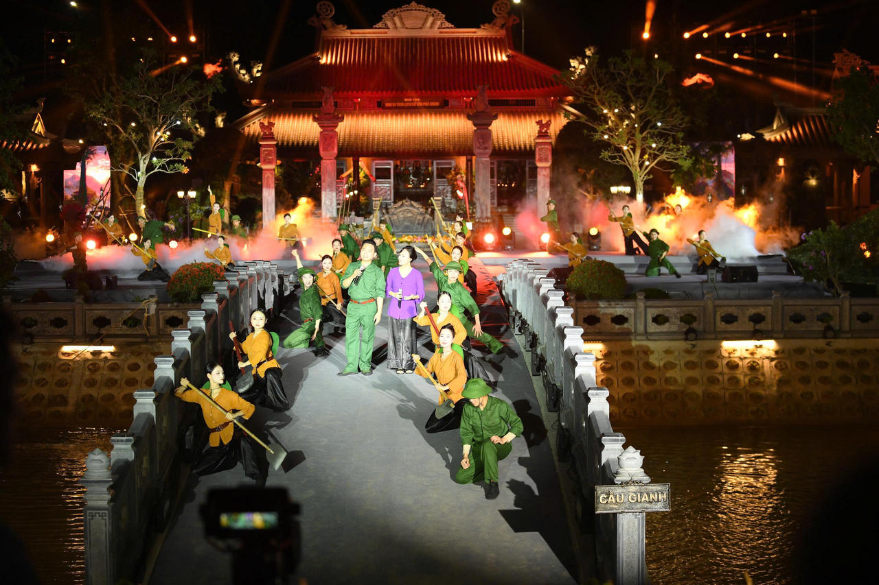 Bản hùng ca bất tử trên dòng Gianh lịch sử