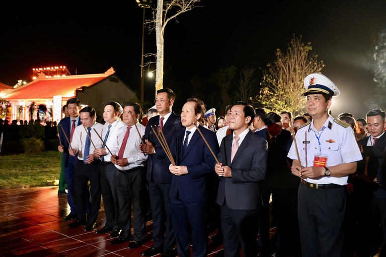 Phó Thủ tướng Chính phủ Lê Tiến Châu dự Chương trình "Bản hùng ca trên sông"- Ảnh 5.