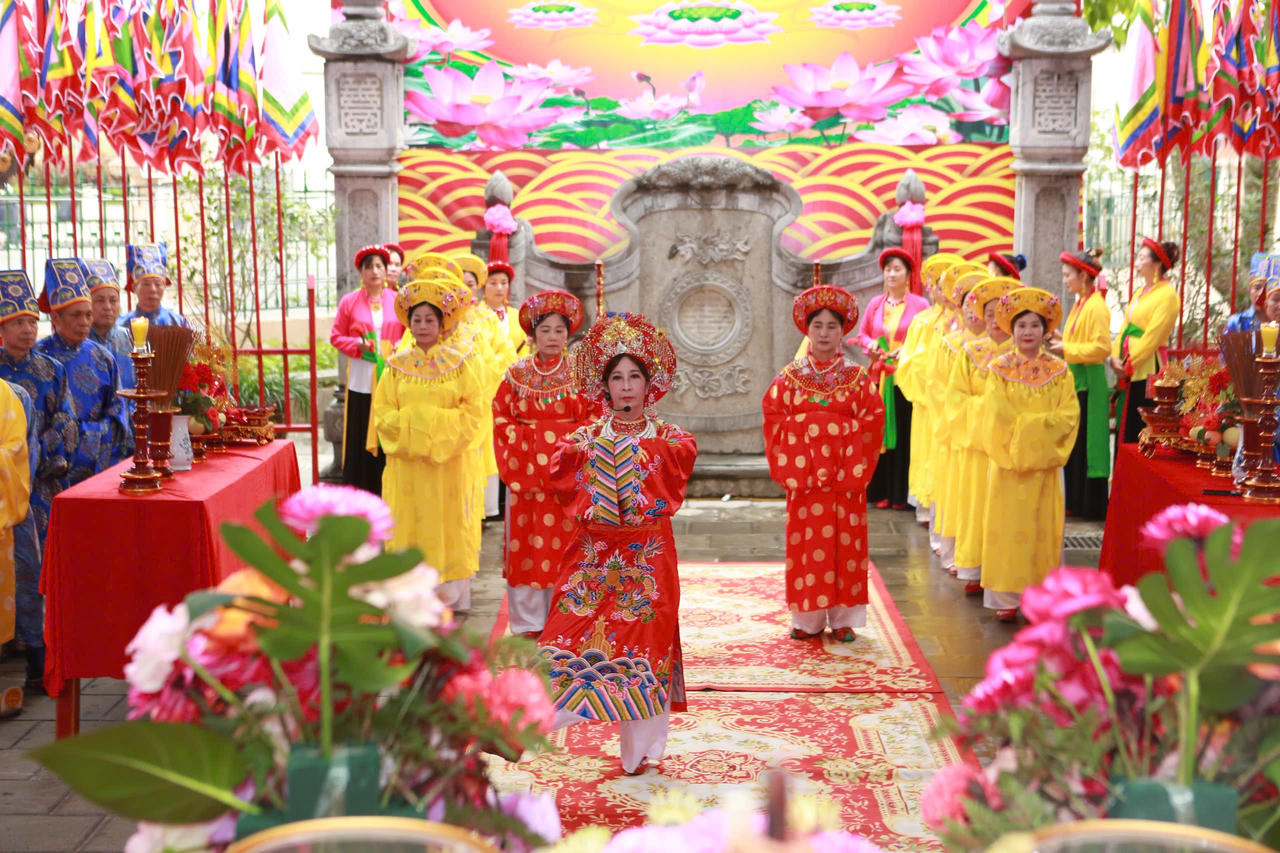Lào Cai: Lễ tế dân gian, dâng hương Đền Mẫu năm 2026