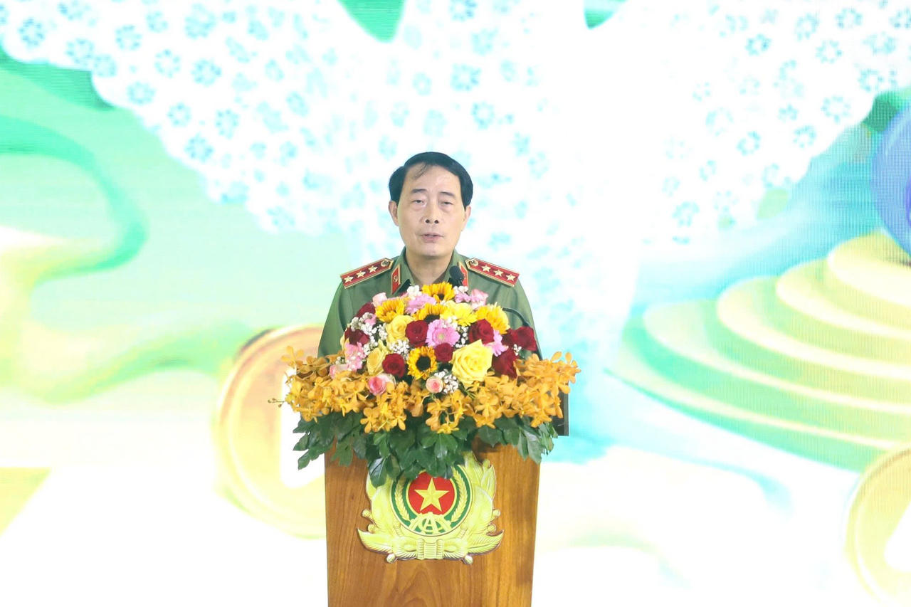 Công an TP HCM phát động hưởng ứng cuộc thi sáng tạo Video "Tổ quốc bình yên"