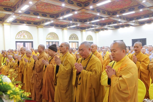 Theo chương trình tang lễ, lễ viếng chính thức diễn ra từ 10h30 ngày 19/4 đến hết ngày 20/4. Lễ truy niệm được cử hành vào 8h ngày 21/4, sau đó cung thỉnh kim quan Trưởng lão Hòa thượng nhập bảo tháp tại chùa Đoài Lâm.