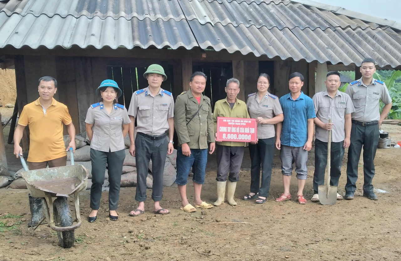 Chuyện nghề nơi phên dậu: 
Kỳ 1: Bước chân thầm lặng của cán bộ thi hành án nơi rẻo cao 