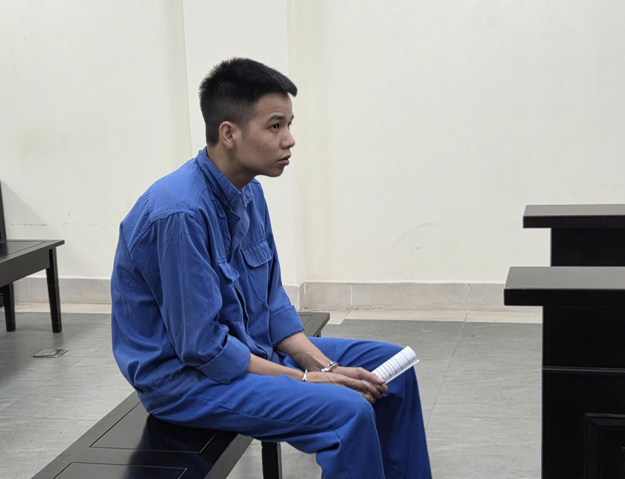 “Bắt tay” với đối tượng hack Facebook, Zalo người khác để chiếm đoạt tài sản