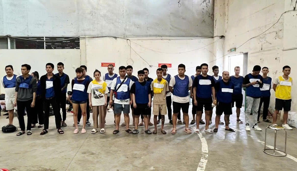 Phân loại 801 người bị Campuchia trục xuất về Việt Nam: Phát hiện 346 đối tượng làm việc cho ‘trùm’ tội phạm biệt danh ‘Gấu’