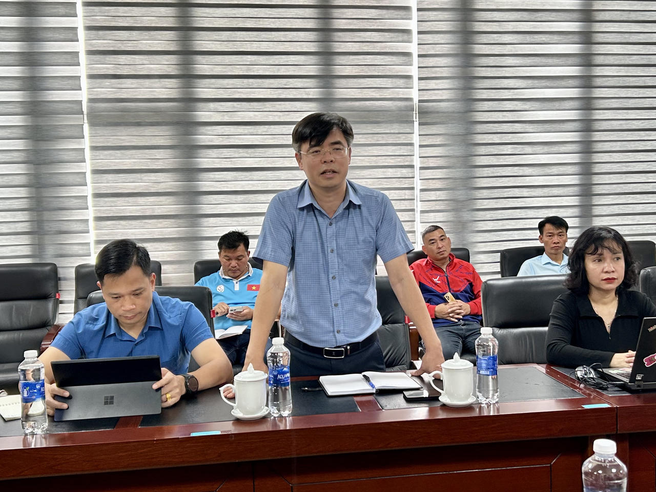 Ông Trần Quang Kháng - Phó Giám đốc Sở Văn hoá, Thể thao và Du lịch tỉnh Lai Châu phát biểu tại buổi làm việc.