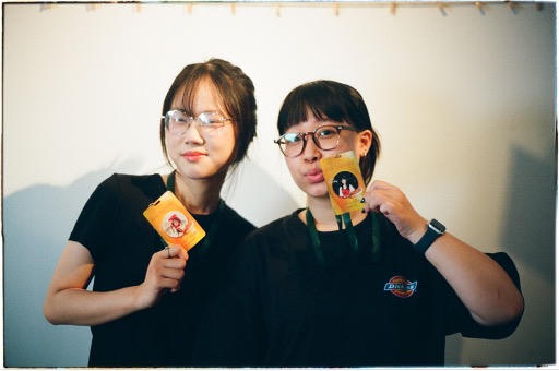 Sinh viên thế hệ mới tích cực - năng động - sáng tạo với các hoạt động bên ngoài. (Ảnh: Film Gặp Thời).